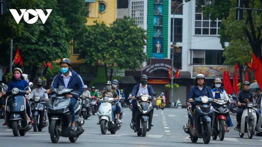 Northern Vietnam gets warm before turning cold next weekend